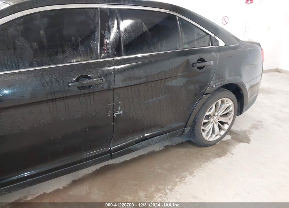 2013 FORD TAURUS VIN: 1FAHP2F82DG121171