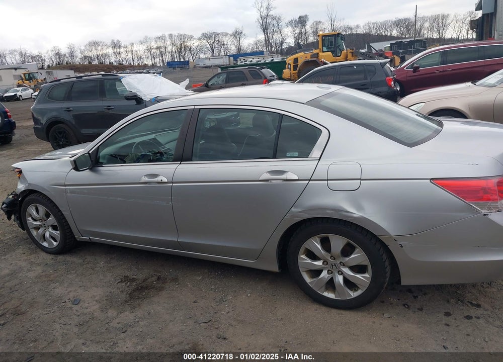 2009 HONDA ACCORD VIN: 1HGCP26859A060401