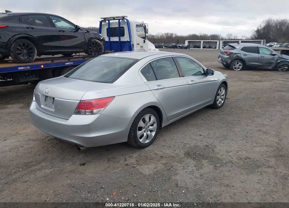 2009 HONDA ACCORD VIN: 1HGCP26859A060401