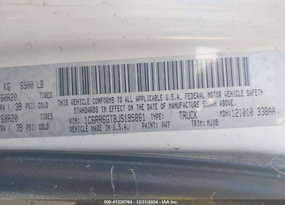 2018 RAM 1500 VIN: 1C6RR6GT8JS195861