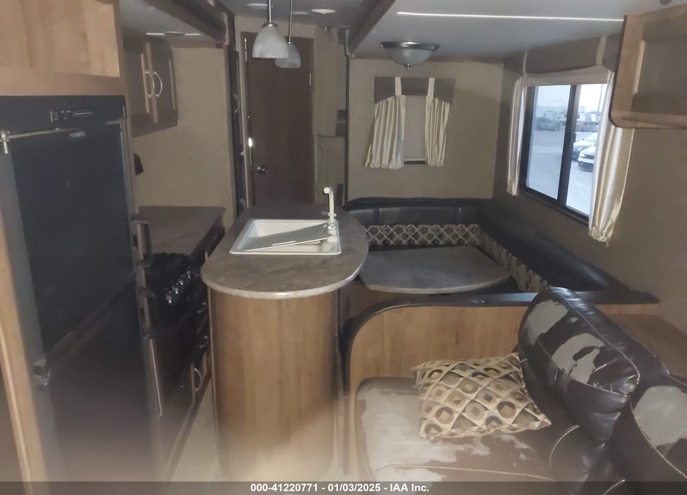 2018 GULFSTREAM CONQUEST VIN: 1NL1GTR20J1128153