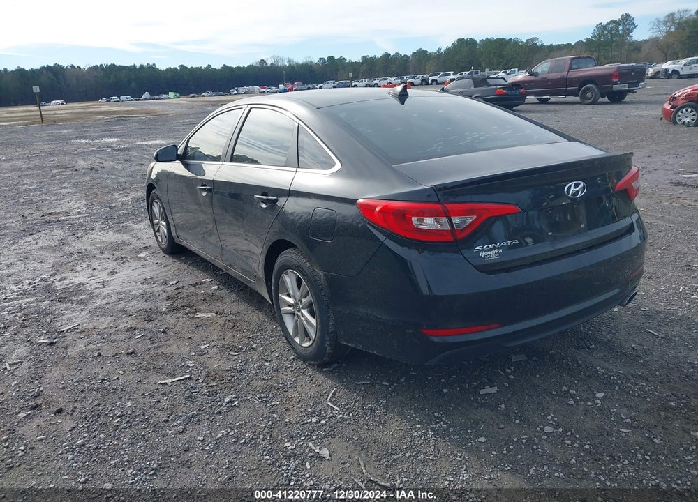 2017 HYUNDAI SONATA SE VIN: 5NPE24AF9HH469547