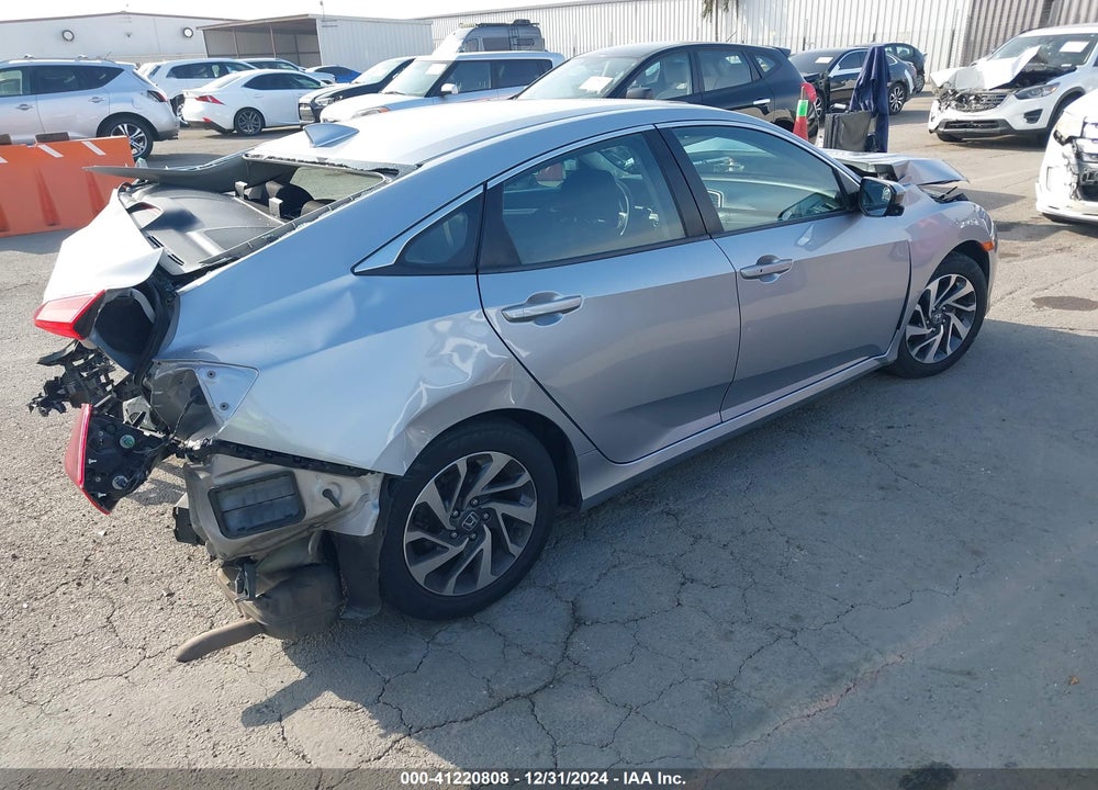 2018 HONDA CIVIC VIN: 2HGFC2F75JH573671