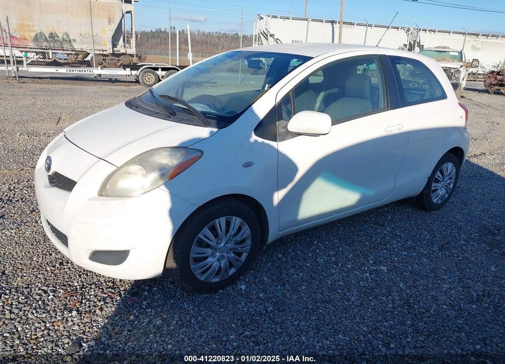 2009 TOYOTA YARIS VIN: JTDJT903595237481