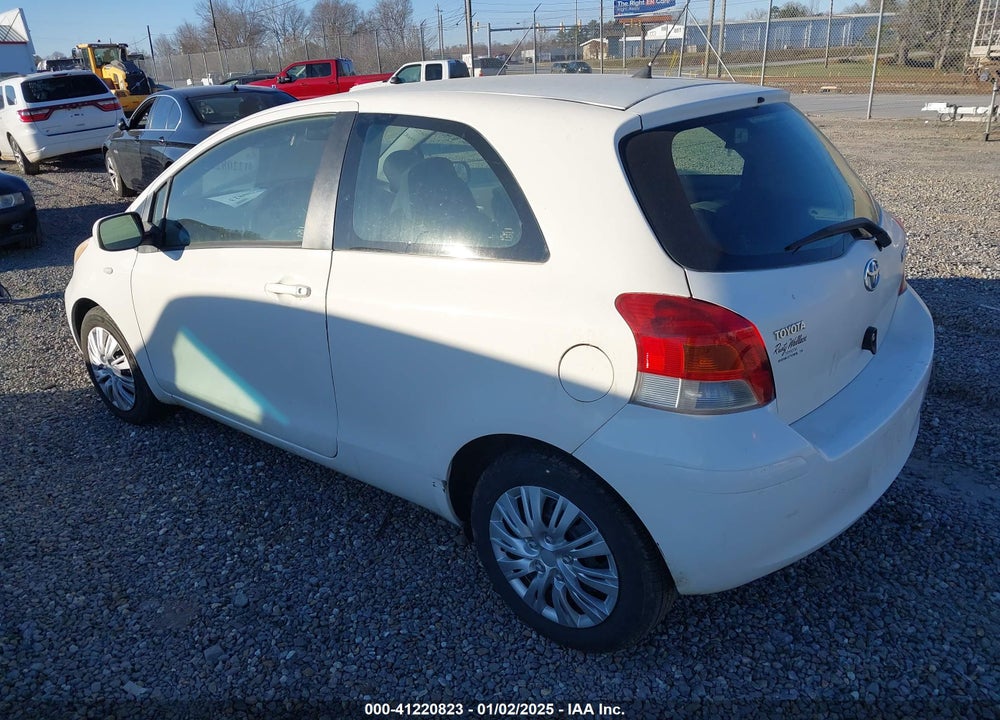 2009 TOYOTA YARIS VIN: JTDJT903595237481