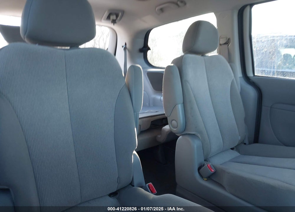 2012 KIA SEDONA LX VIN: KNDMG4C75C6502596