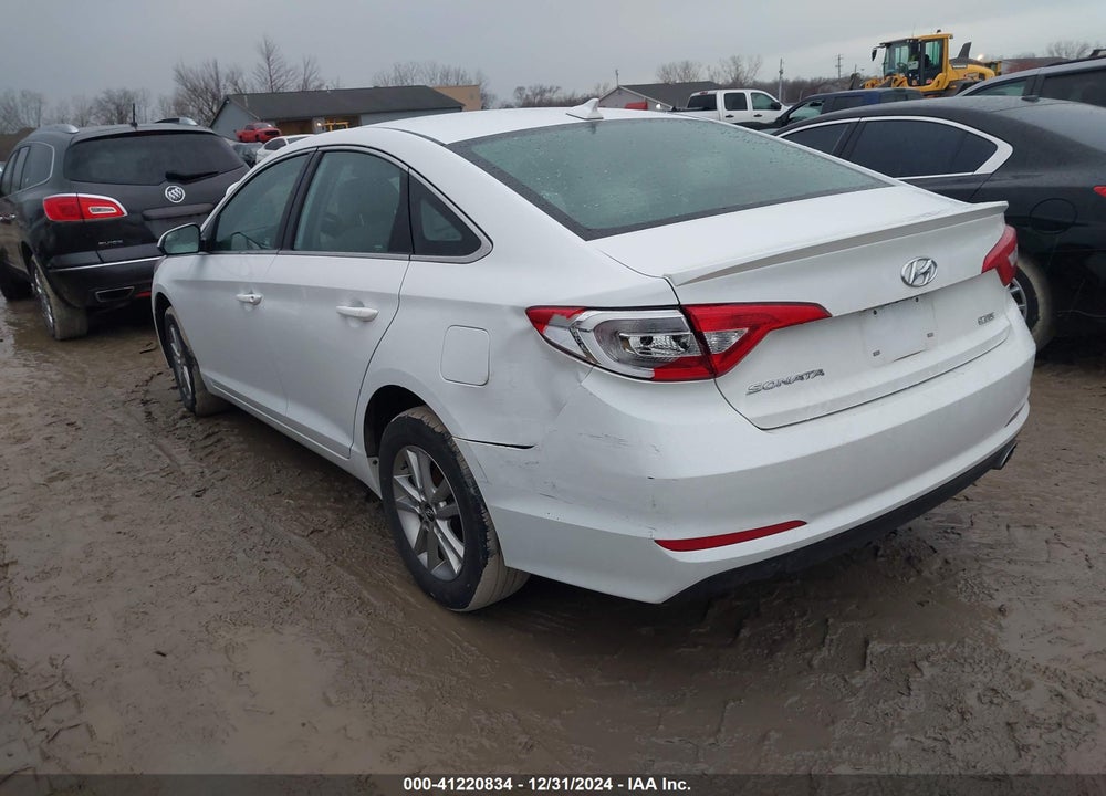 2017 HYUNDAI SONATA VIN: 5NPE24AF3HH513428
