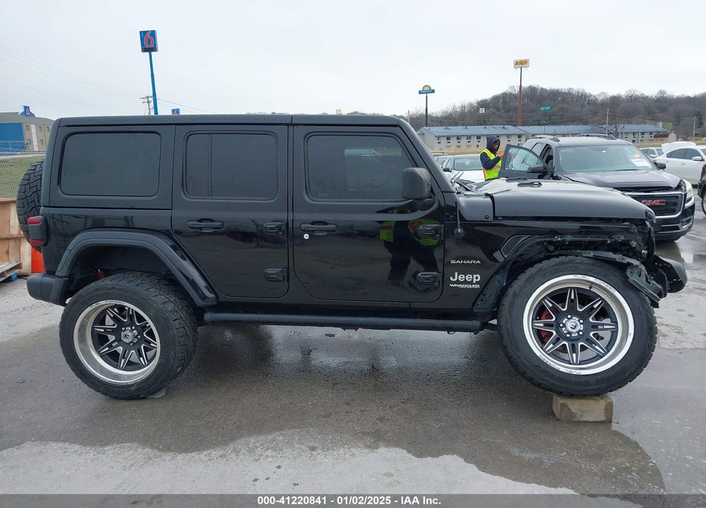 2018 JEEP WRANGLER UNLIMITED SAHARA 4X4 VIN: 1C4HJXEG1JW188699