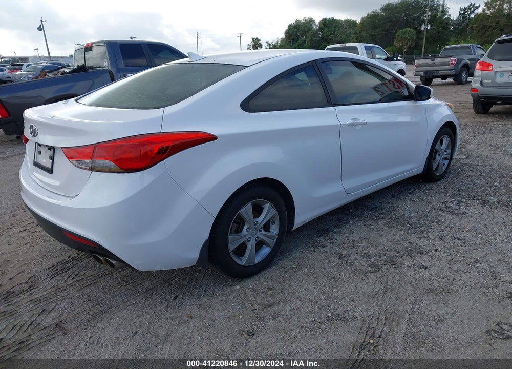 2013 HYUNDAI ELANTRA GS VIN: KMHDH6AE8DU023592