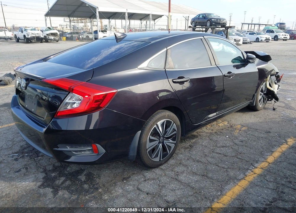 2017 HONDA CIVIC VIN: 2HGFC1F30HH631090