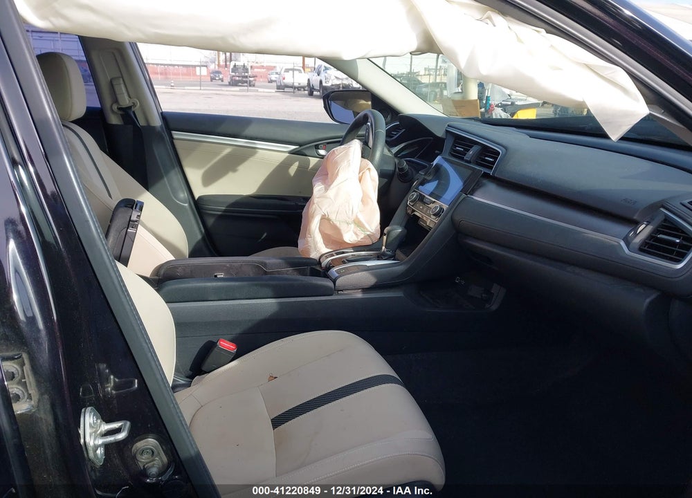 2017 HONDA CIVIC VIN: 2HGFC1F30HH631090