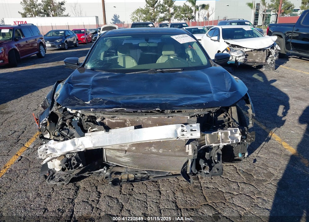2017 HONDA CIVIC VIN: 2HGFC1F30HH631090
