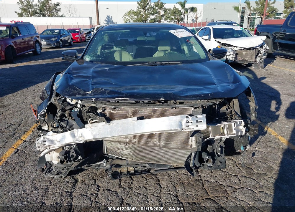 2017 HONDA CIVIC VIN: 2HGFC1F30HH631090