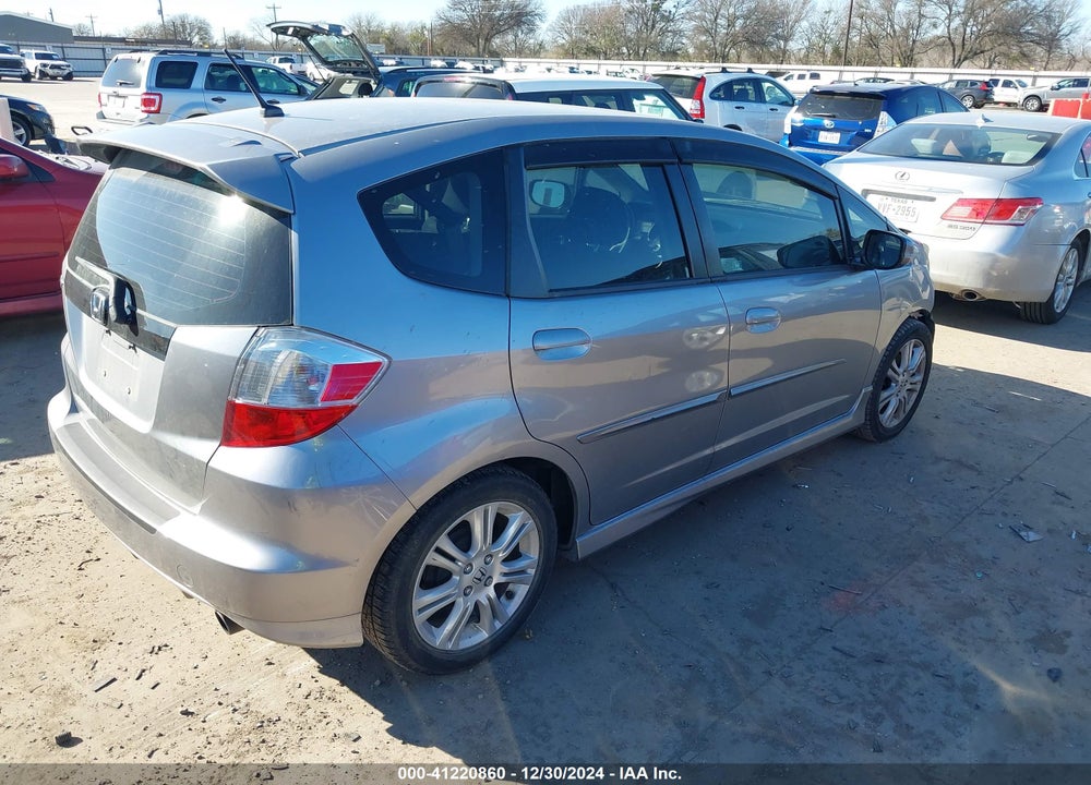 2010 HONDA FIT SPORT VIN: JHMGE8H46AC035663