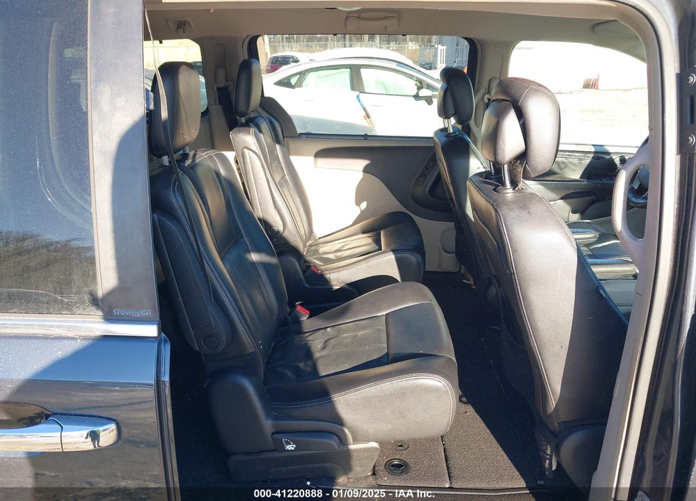 2014 CHRYSLER TOWN & COUNTRY TOURING-L VIN: 2C4RC1CG1ER108136