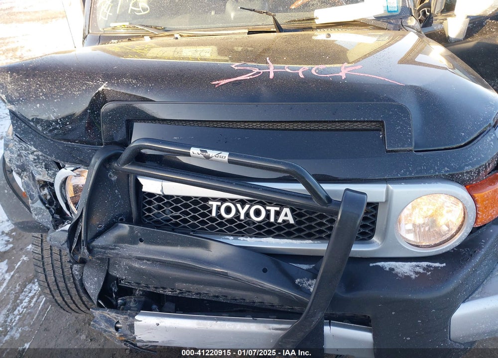 2014 TOYOTA FJ CRUISER VIN: JTEBU4BFXEK181458