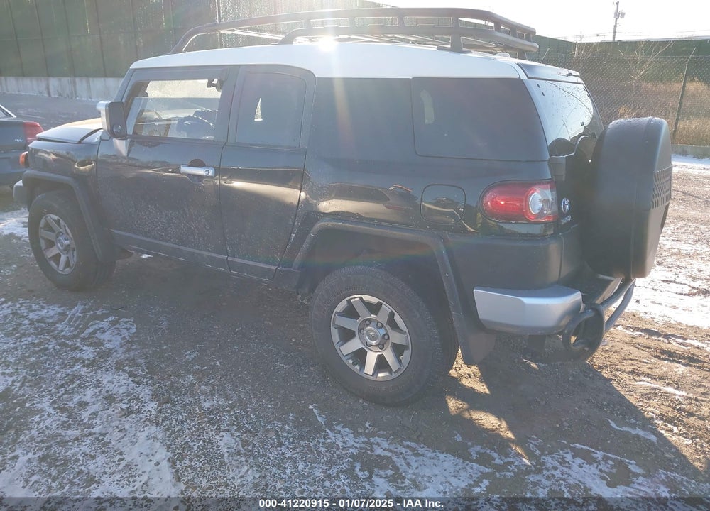 2014 TOYOTA FJ CRUISER VIN: JTEBU4BFXEK181458