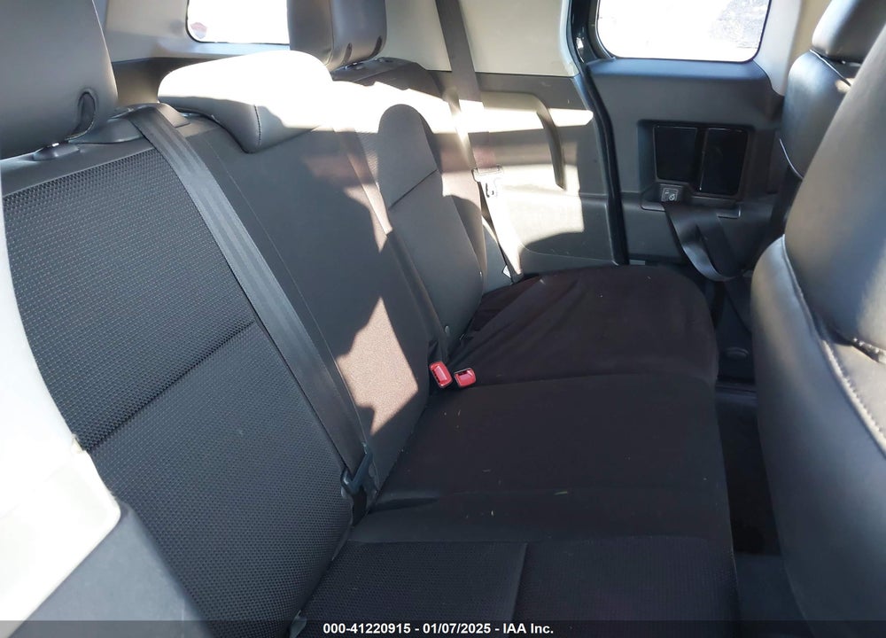 2014 TOYOTA FJ CRUISER VIN: JTEBU4BFXEK181458
