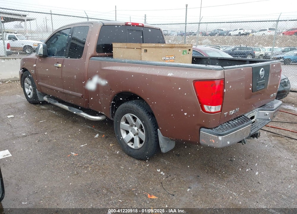 2004 NISSAN TITAN SE VIN: 1N6AA06A44N559090