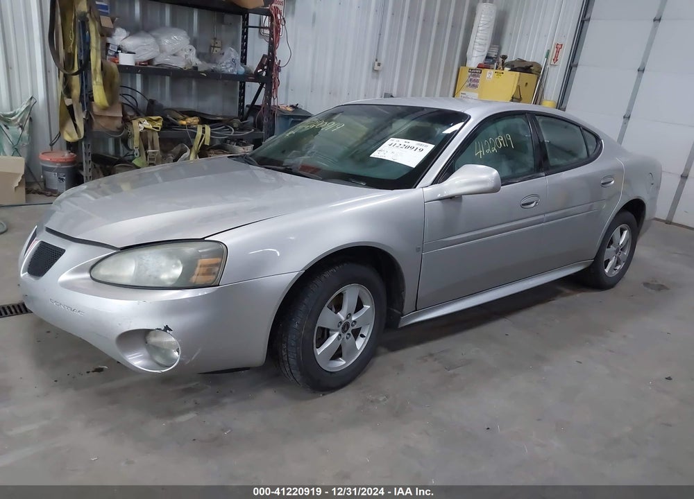 2006 PONTIAC GRAND PRIX VIN: 2G2WP552661117385