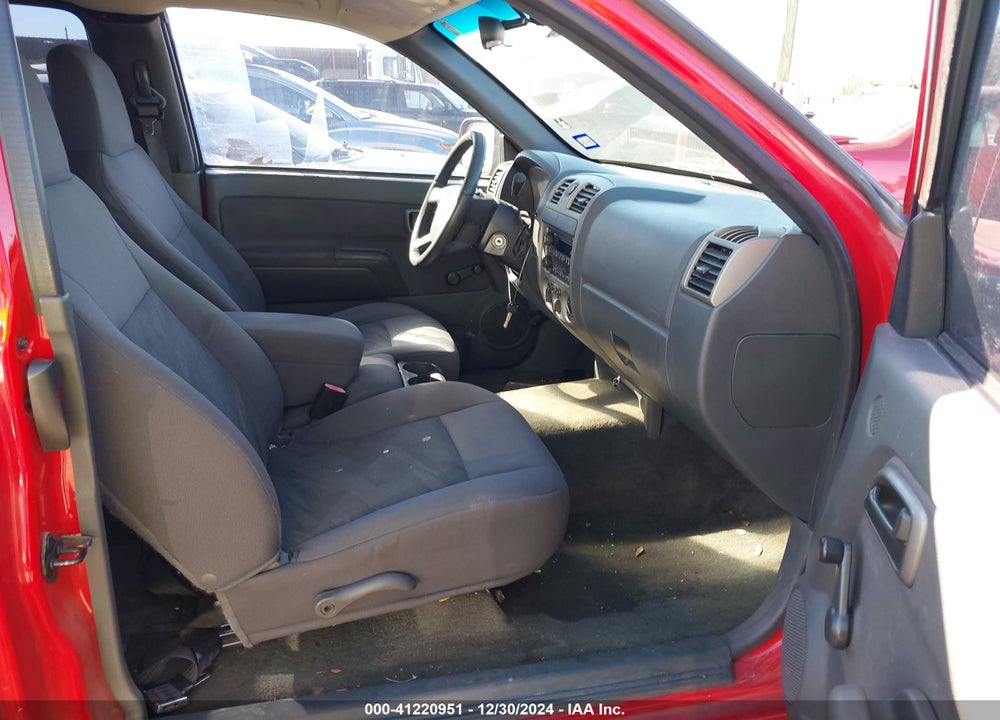 2004 CHEVROLET COLORADO VIN: 1GCCS196748200157