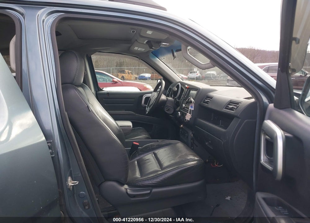 2006 HONDA RIDGELINE RTL VIN: 2HJYK16506H524657