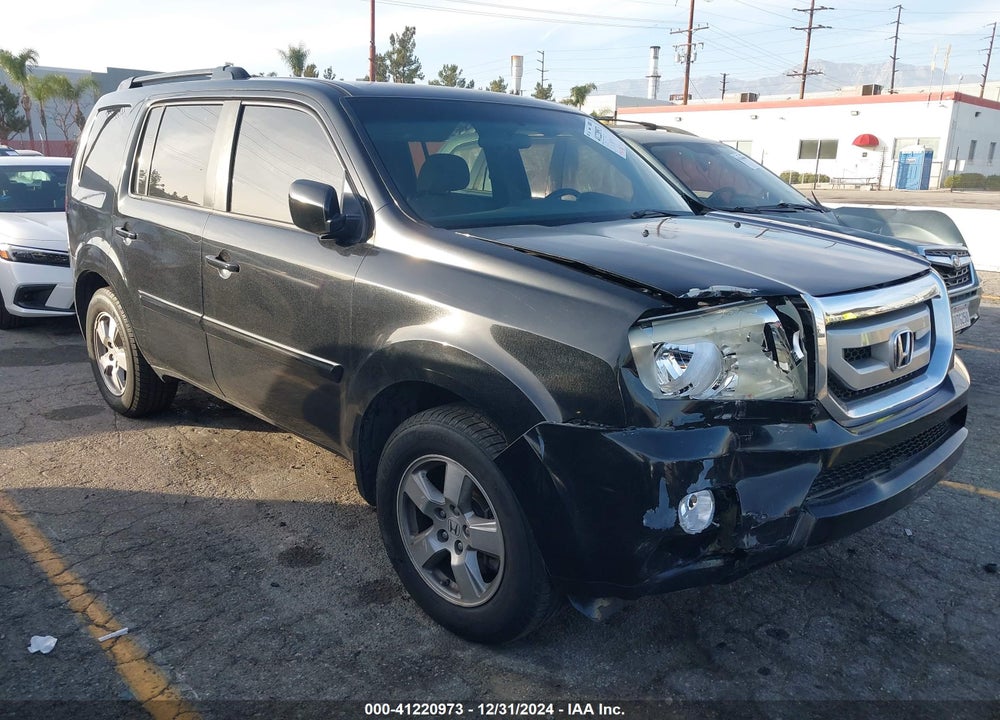 2011 HONDA PILOT EX VIN: 5FNYF3H44BB012599