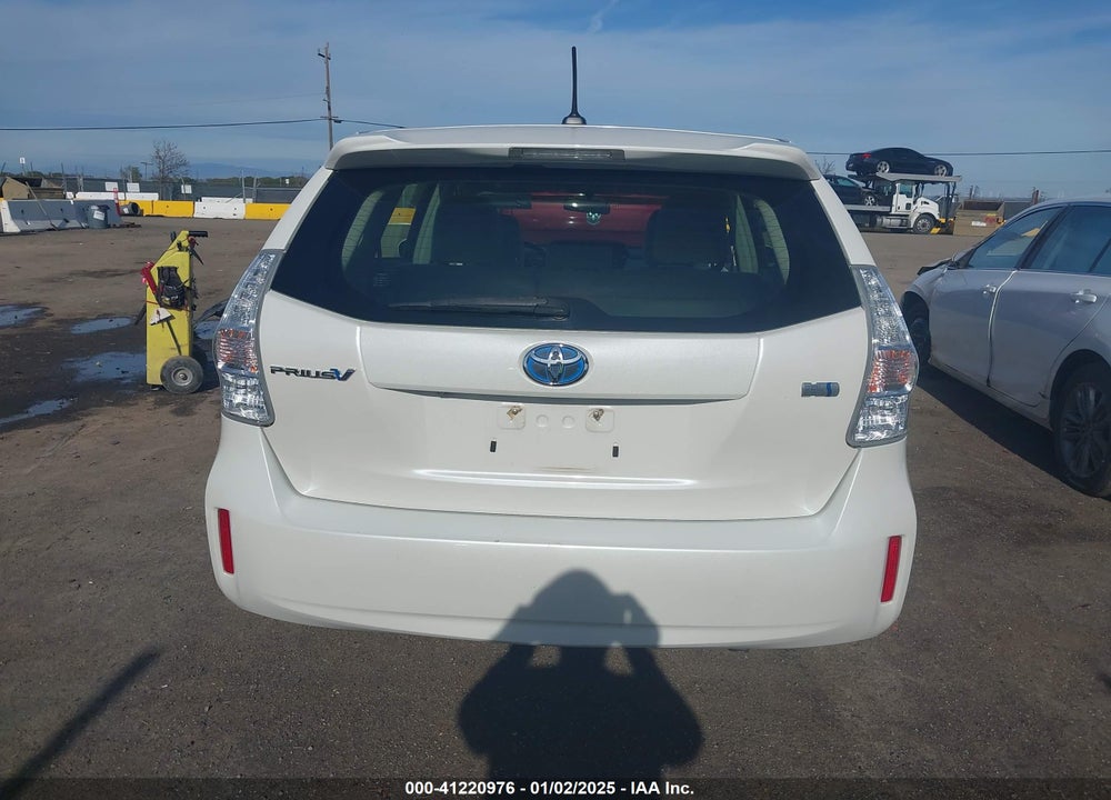 2012 TOYOTA PRIUS V THREE VIN: JTDZN3EU2C3102053