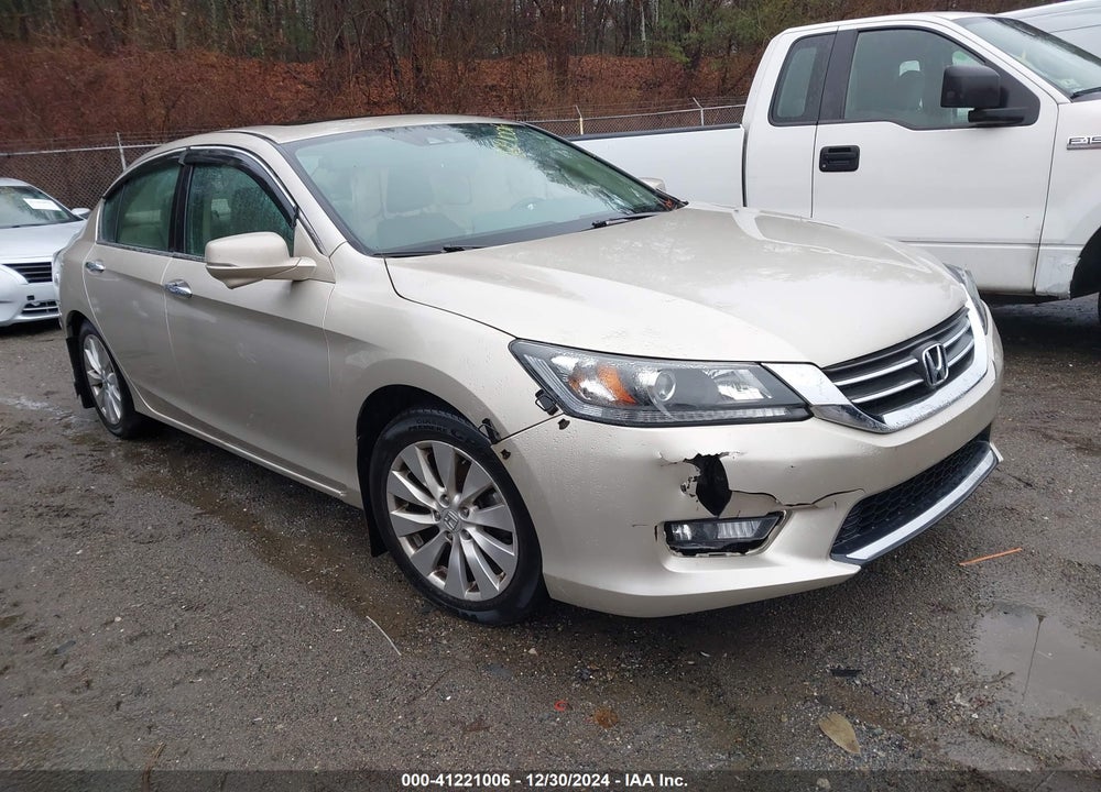 2015 HONDA ACCORD EX-L VIN: 1HGCR2F84FA210620