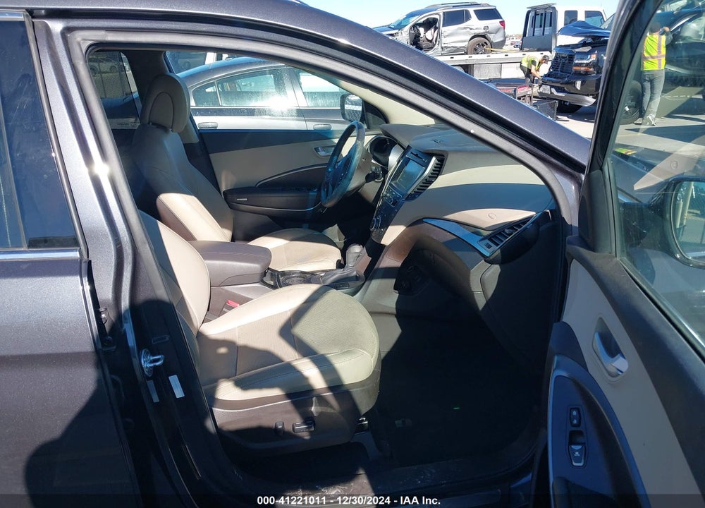 2017 HYUNDAI SANTA FE SPORT 2.4L VIN: 5XYZU3LBXHG497610
