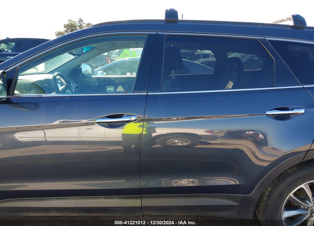 2017 HYUNDAI SANTA FE SE VIN: KM8SM4HF4HU194710