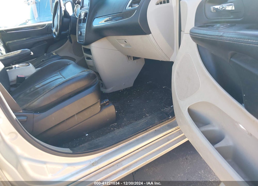 2015 CHRYSLER TOWN & COUNTRY TOURING VIN: 2C4RC1BG1FR661274