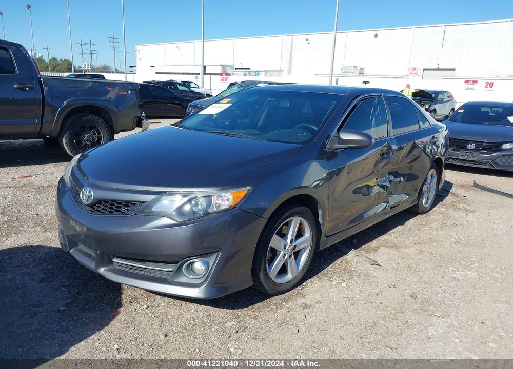 2013 TOYOTA CAMRY SE VIN: 4T1BF1FK6DU675948