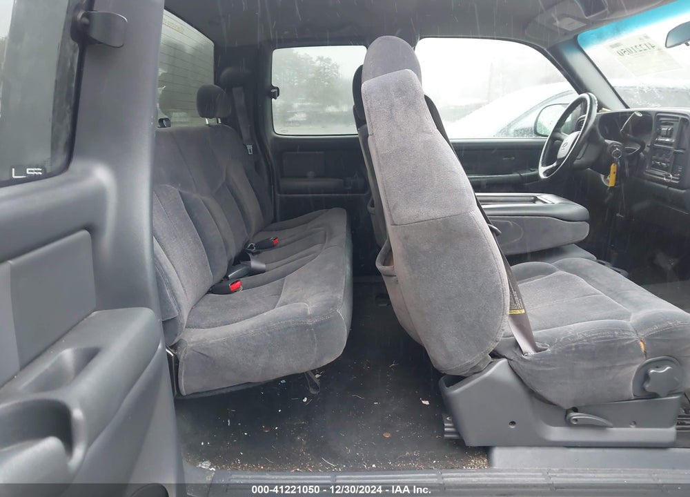 2001 CHEVROLET SILVERADO 1500 LS VIN: 2GCEK19V911267387