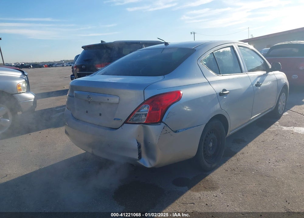 2012 NISSAN VERSA 1.6 S+ VIN: 3N1CN7AP6CL824436