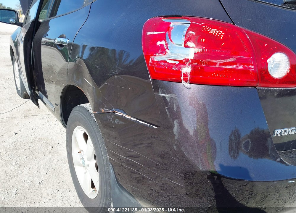 2013 NISSAN ROGUE S VIN: JN8AS5MT3DW025840