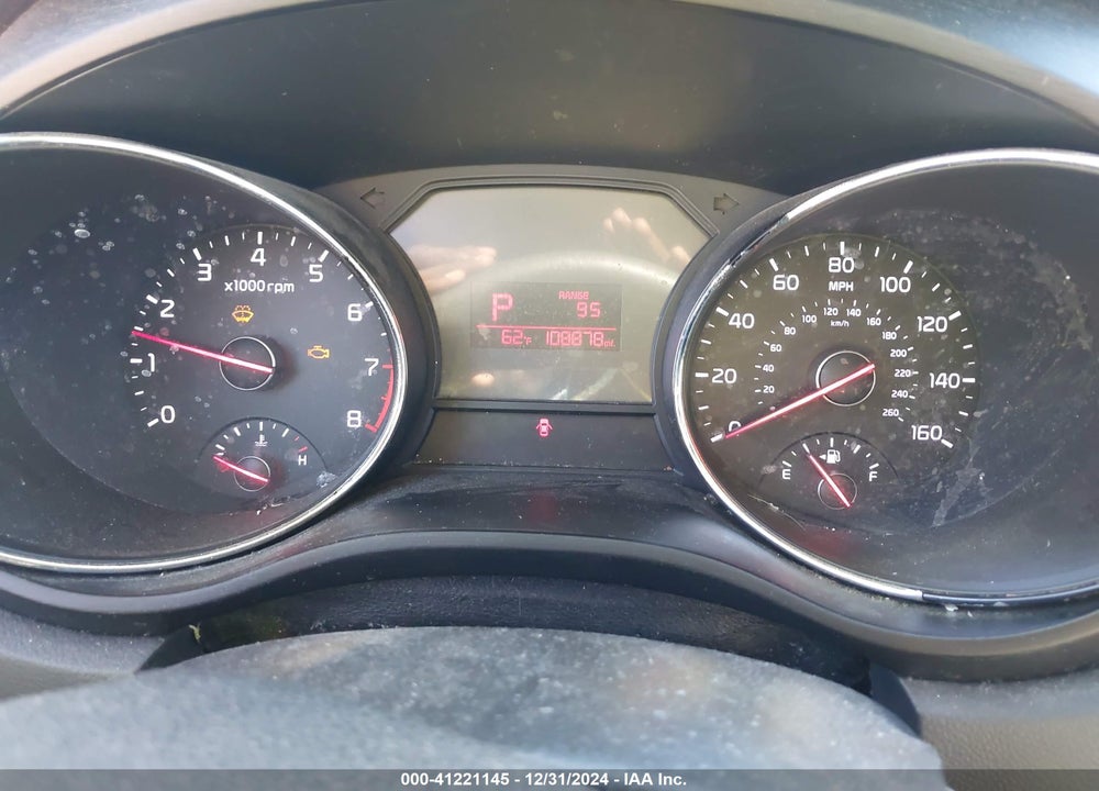 2016 KIA SEDONA LX VIN: KNDMB5C15G6160606