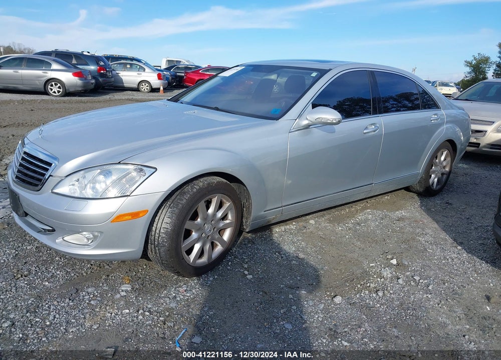 2007 MERCEDES-BENZ S 550 VIN: WDDNG71X37A047846
