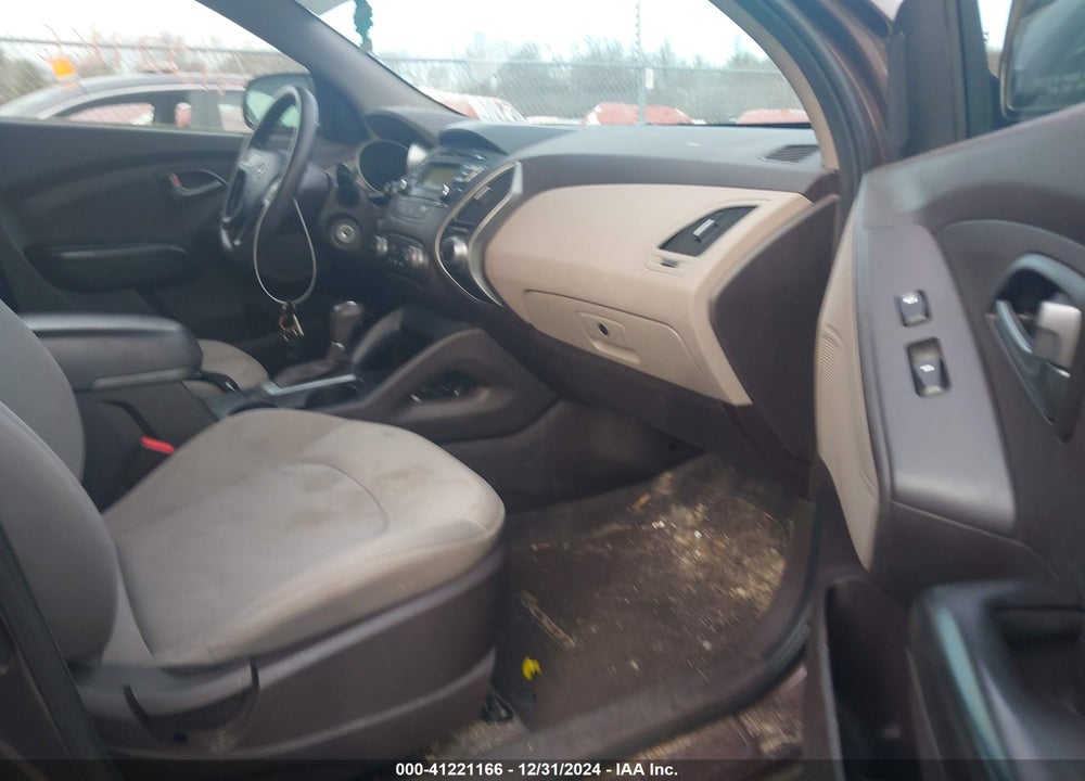 2014 HYUNDAI TUCSON GLS VIN: KM8JT3AF2EU926704