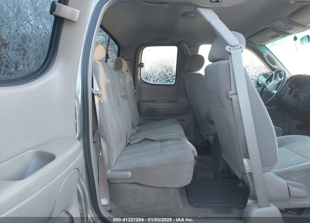 2002 TOYOTA TUNDRA SR5 V8 VIN: 5TBRT34142S279271