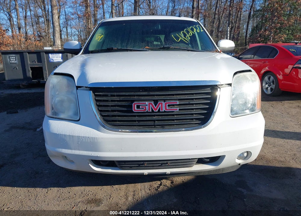 2011 GMC YUKON XL 1500 SLT VIN: 1GKS2KE38BR160292