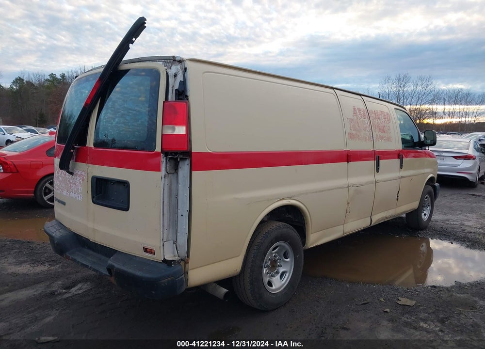 2015 CHEVROLET EXPRESS 2500 WORK VAN VIN: 1GCWGGFF1F1108513