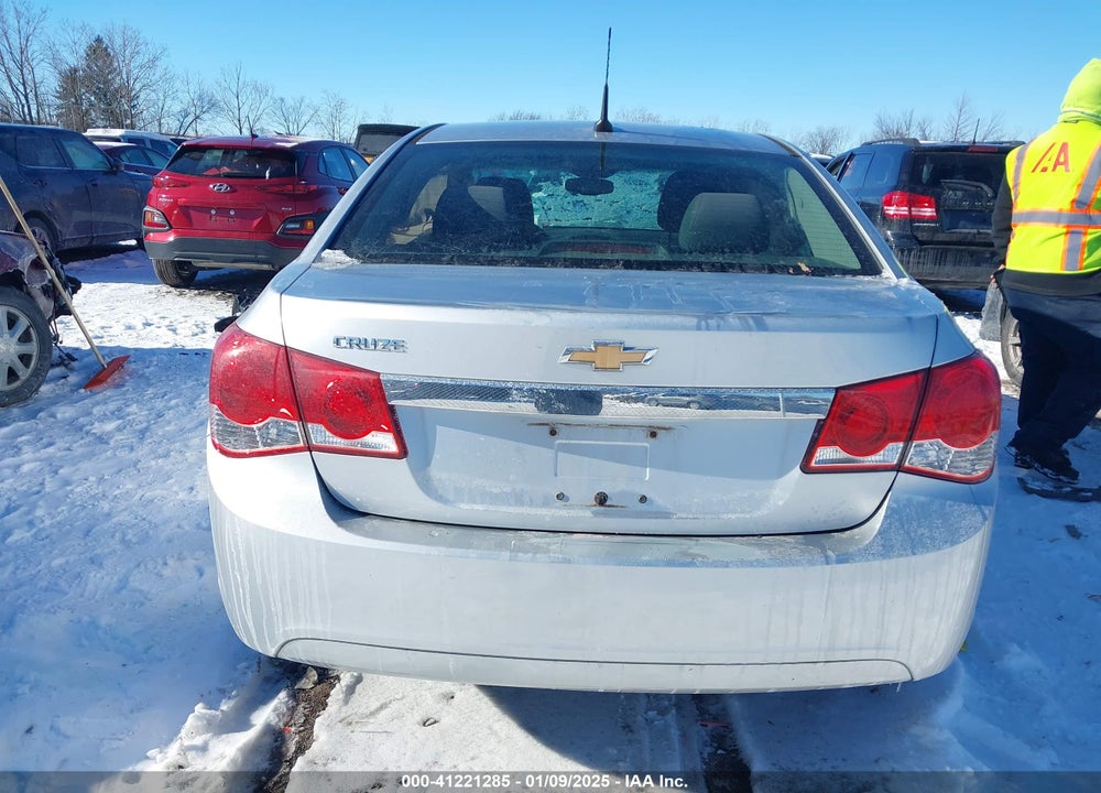 2011 CHEVROLET CRUZE LS VIN: 1G1PD5SH0B7267368