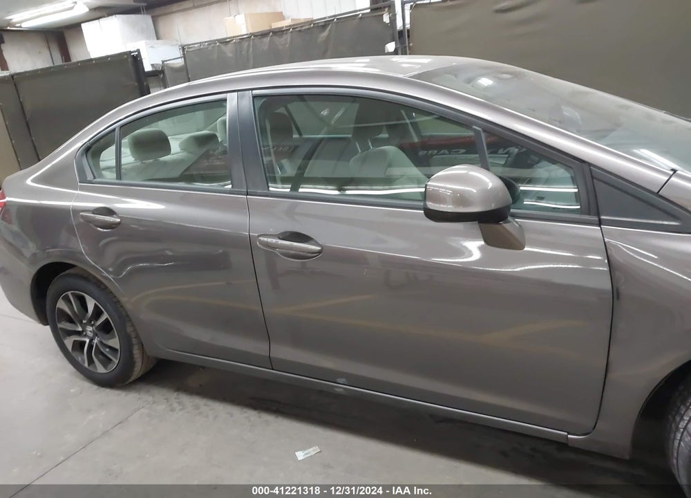 2013 HONDA CIVIC VIN: 19XFB2F81DE042705