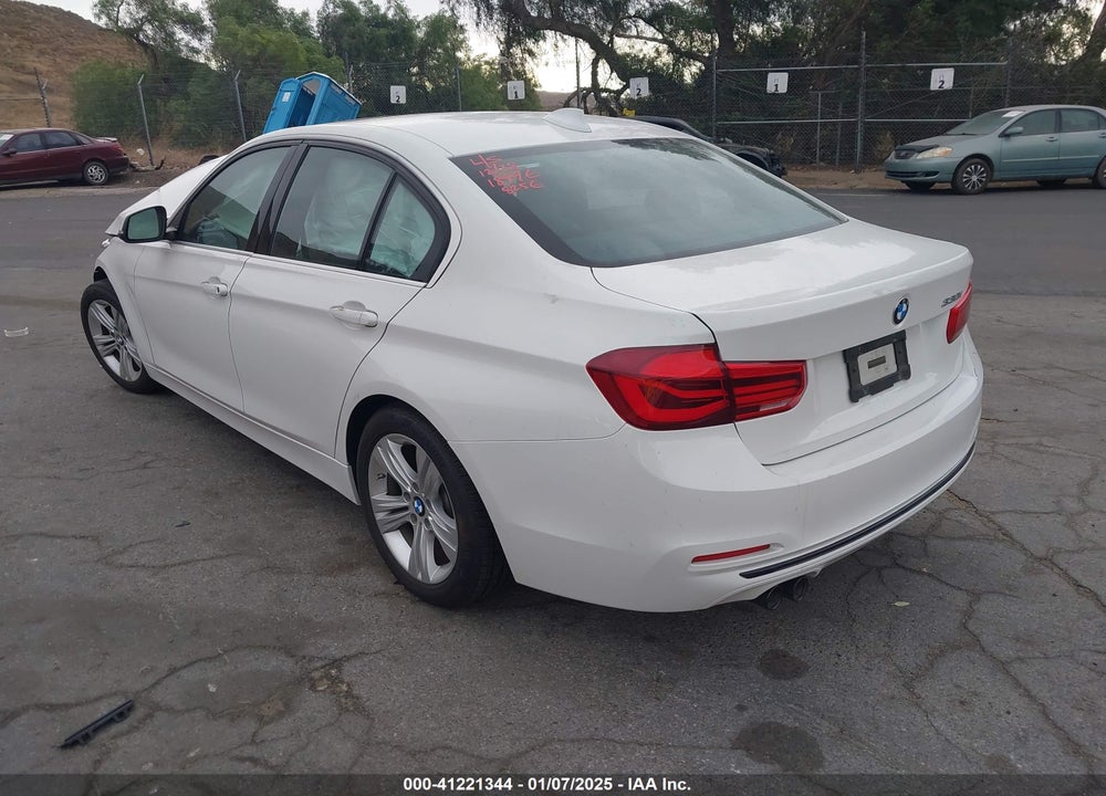 2018 BMW 330 VIN: WBA8B9G54JNU58256