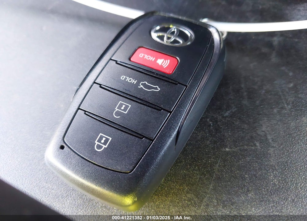2025 TOYOTA CAMRY VIN: 4T1DAACK8SU024460