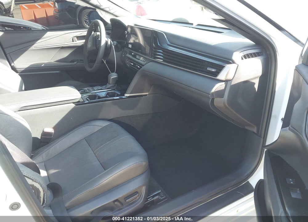 2025 TOYOTA CAMRY VIN: 4T1DAACK8SU024460