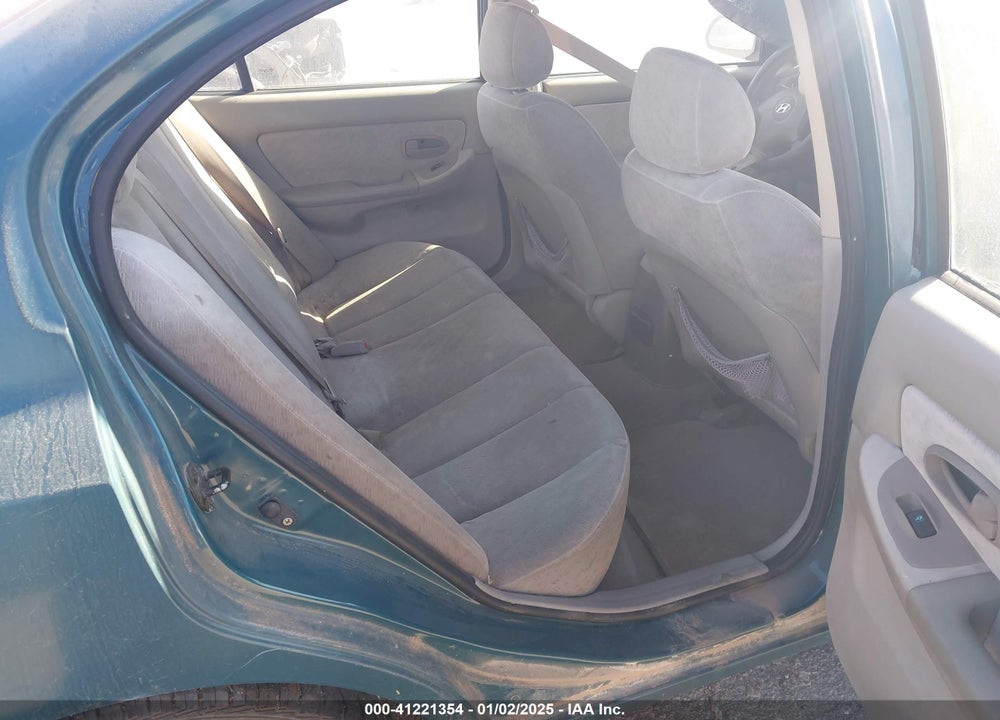 2006 HYUNDAI ELANTRA GLS/LIMITED VIN: KMHDN46D06U263297