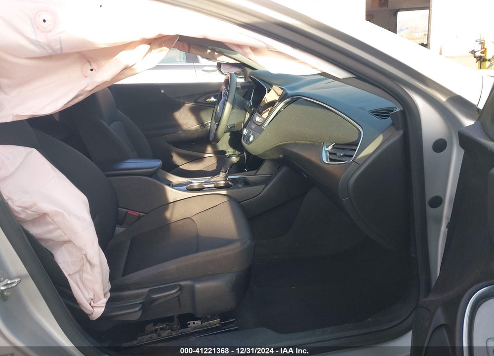2020 CHEVROLET MALIBU VIN: 1G1ZD5STXLF017527