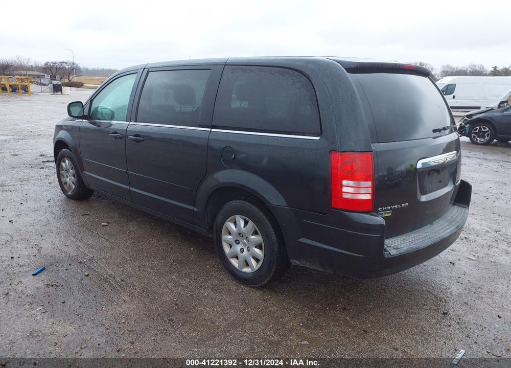 2009 CHRYSLER TOWN & COUNTRY LX VIN: 2A8HR44E69R644409